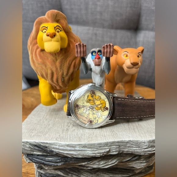 T21.Disney Lion King Ltd Ed 871/1000 Simba Pride Rock Figurines 10th Anniversary - Picture 3 of 10